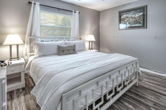 Sunset Beach Suites St. Pete Beach Dış mekan fotoğraf