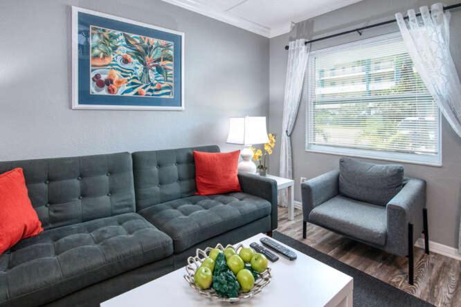 Sunset Beach Suites St. Pete Beach Dış mekan fotoğraf